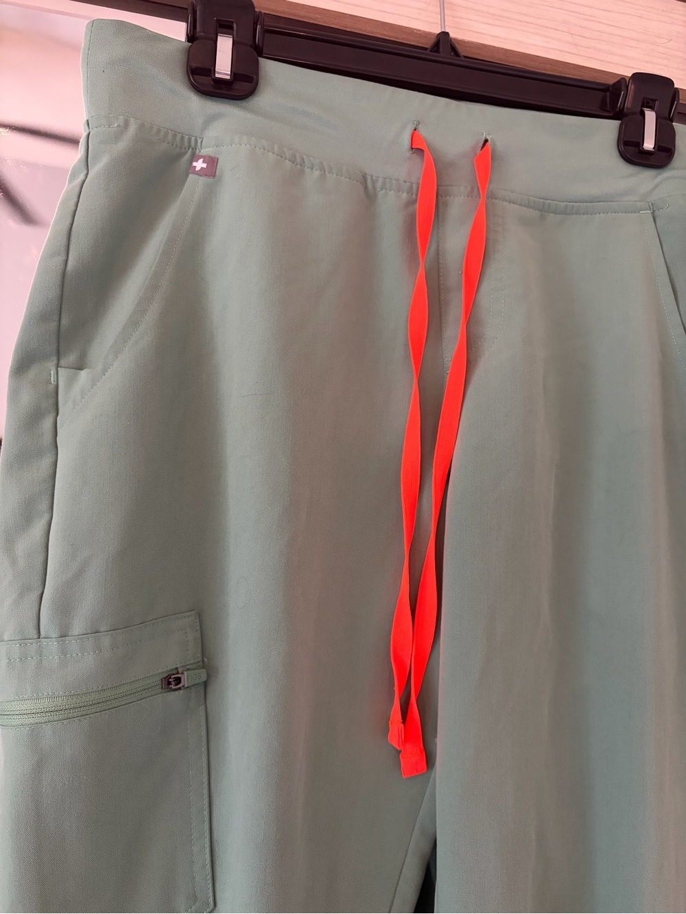 FIGS scrubs women scrub pants Light Green with orange strings size Medium Tall - Picture 2 of 5